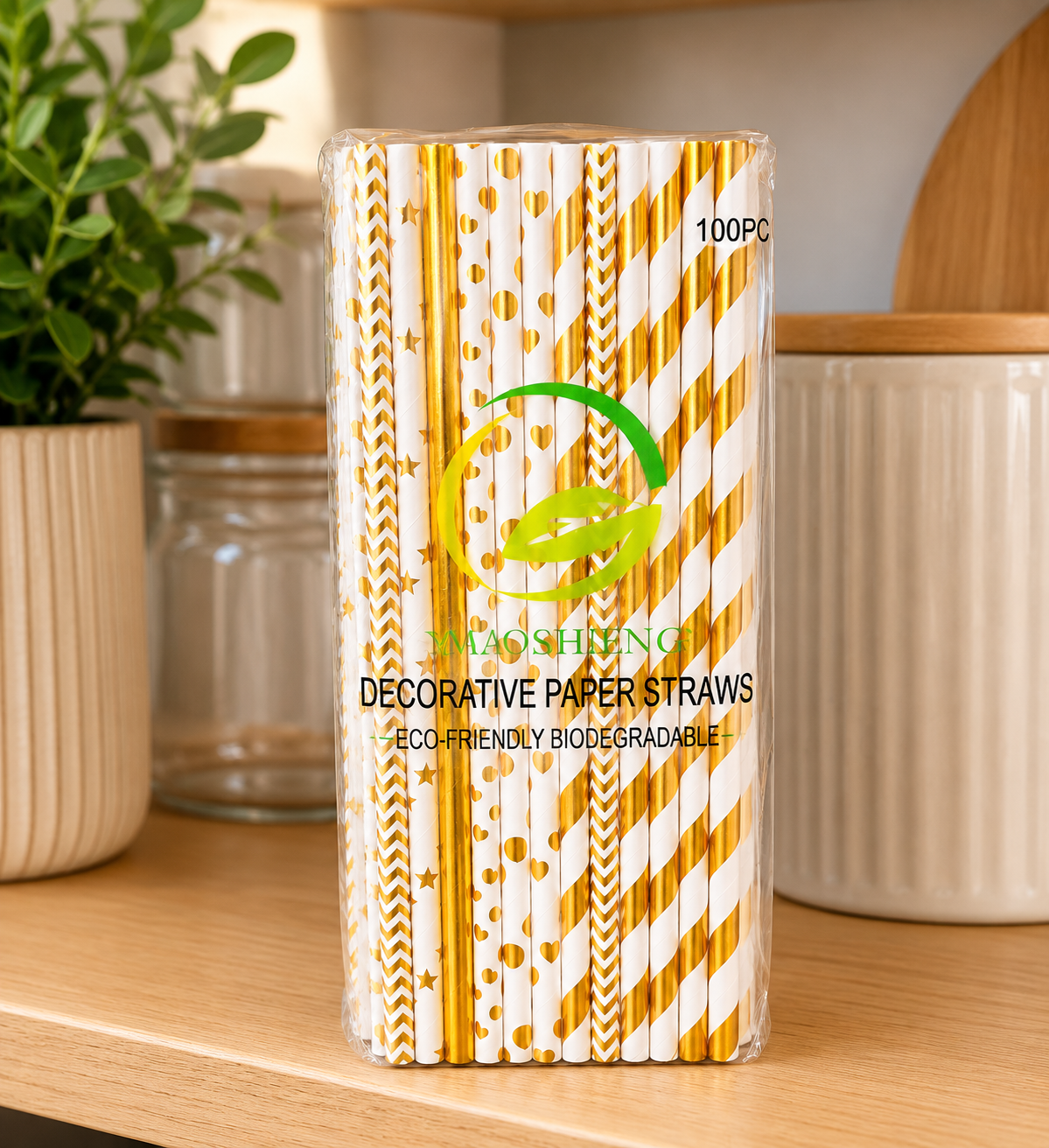 Golf and White Paper Straws