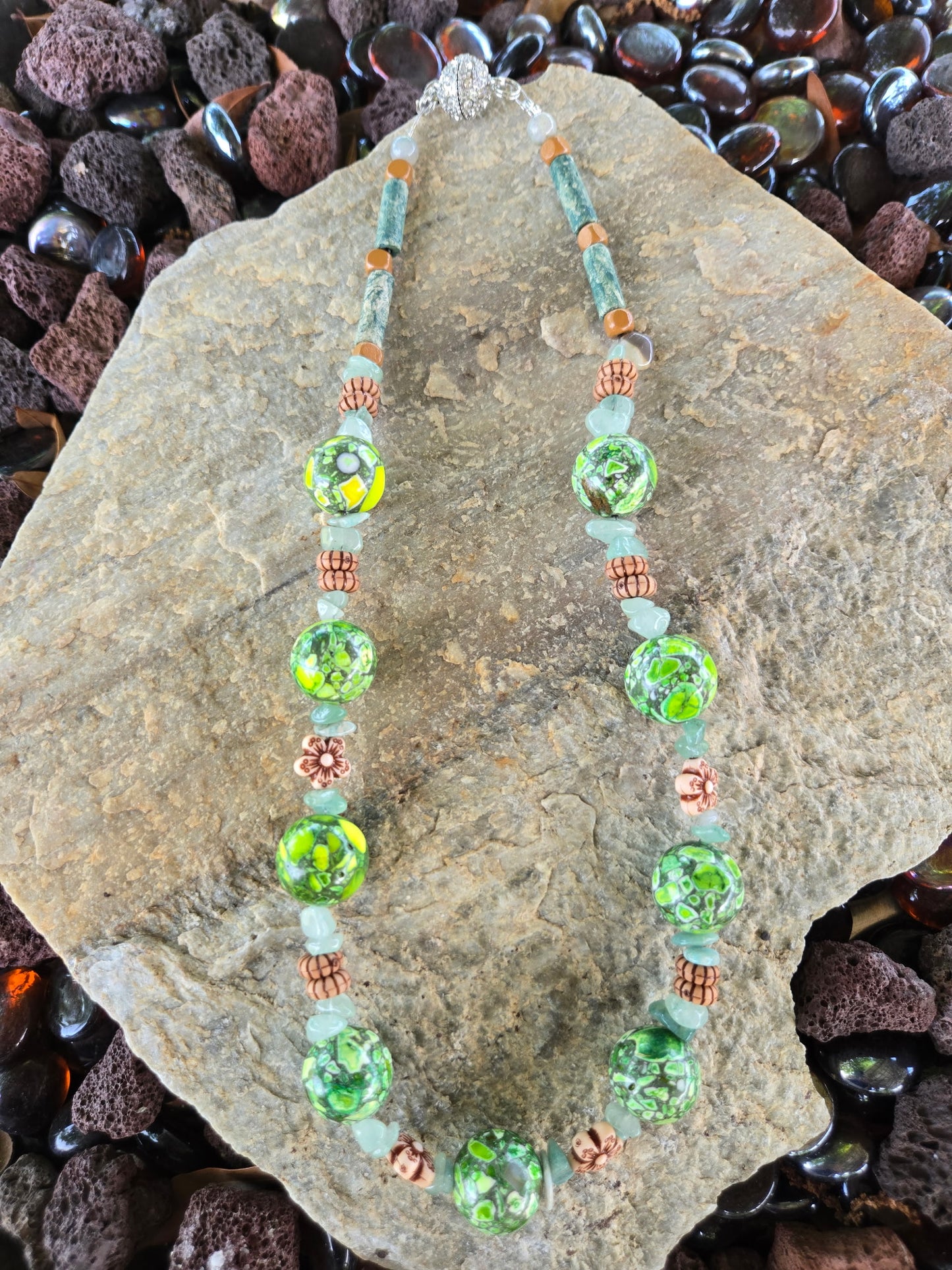 18 inch Stone and Amazonite Chip Necklace