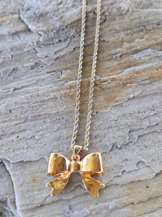 Bow Necklace Gold Stainless Steel
